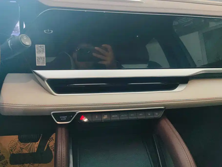 Geely Xingyue L — миниатюра 13