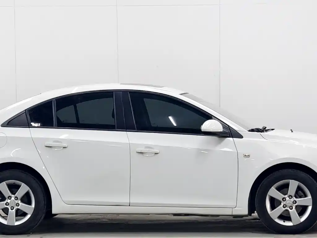 Chevrolet Cruze 2014 1.6L SL MT