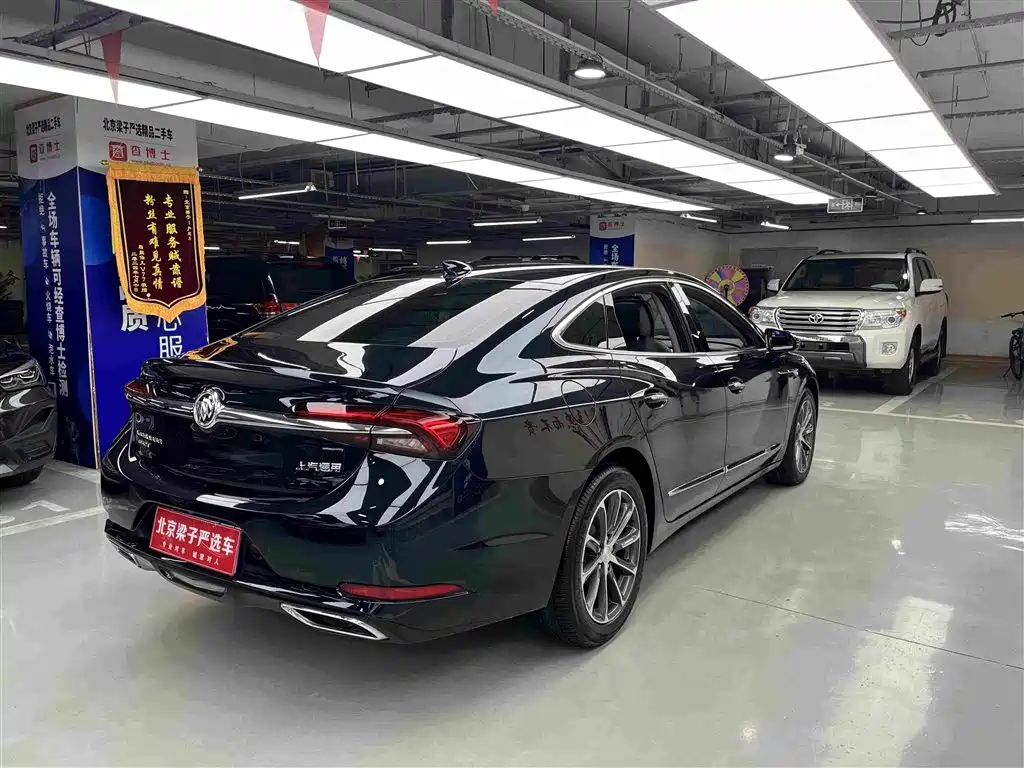 Buick LaCrosse — миниатюра 12