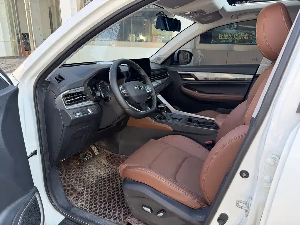 Geely Vision X6 — миниатюра 4