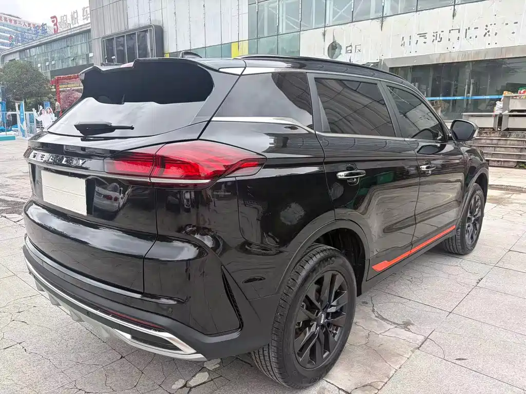 Geely Boyue — миниатюра 7