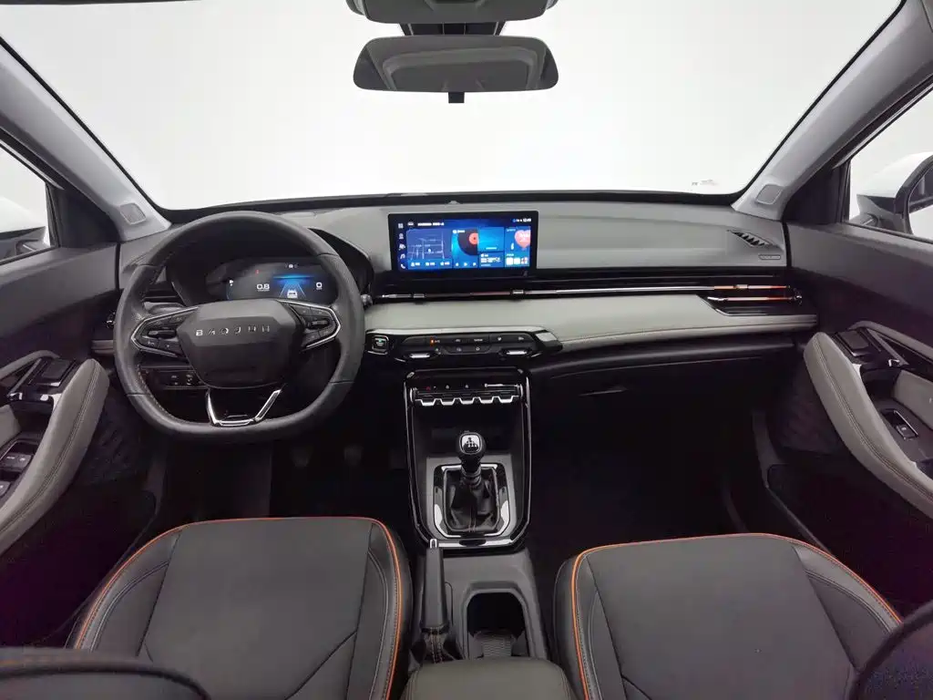 Baojun RS-3 2020 1.5L MT Luxury