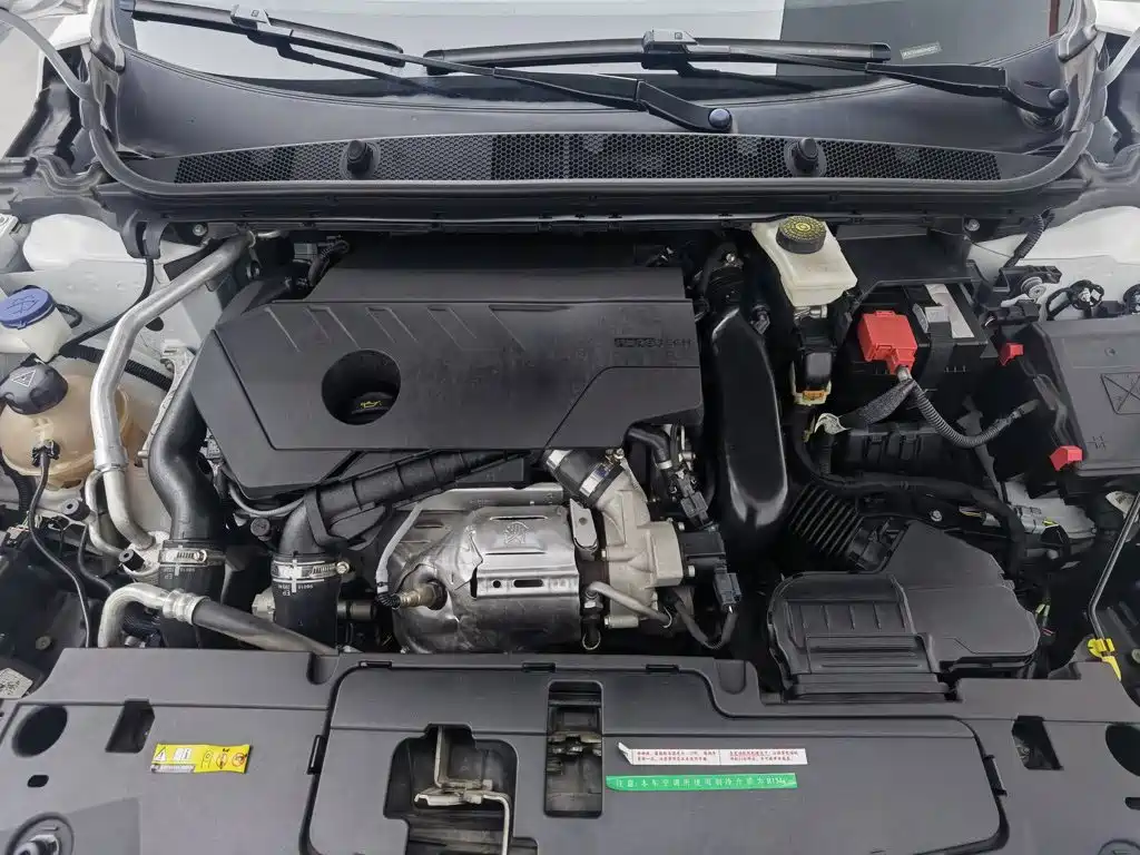 Peugeot 408 2022 1.6T