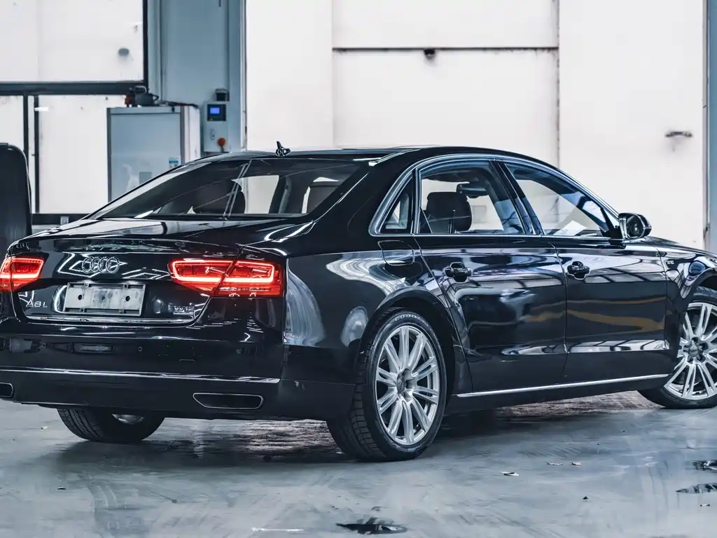 Audi A8 — фотографии объявления, Фото 19