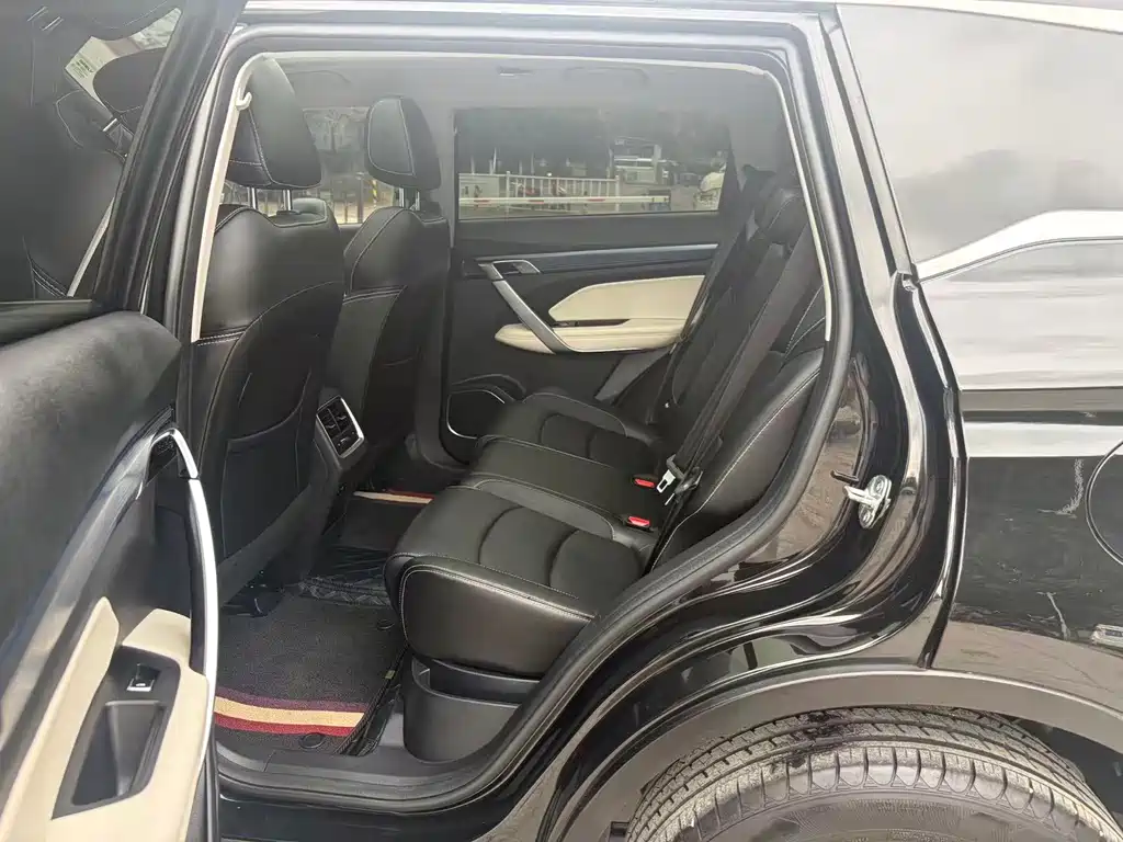 Geely Boyue — миниатюра 6