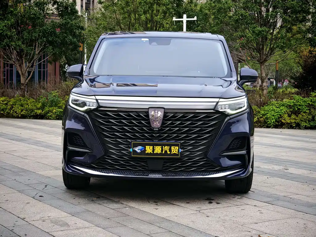 ROEWE IMAX8