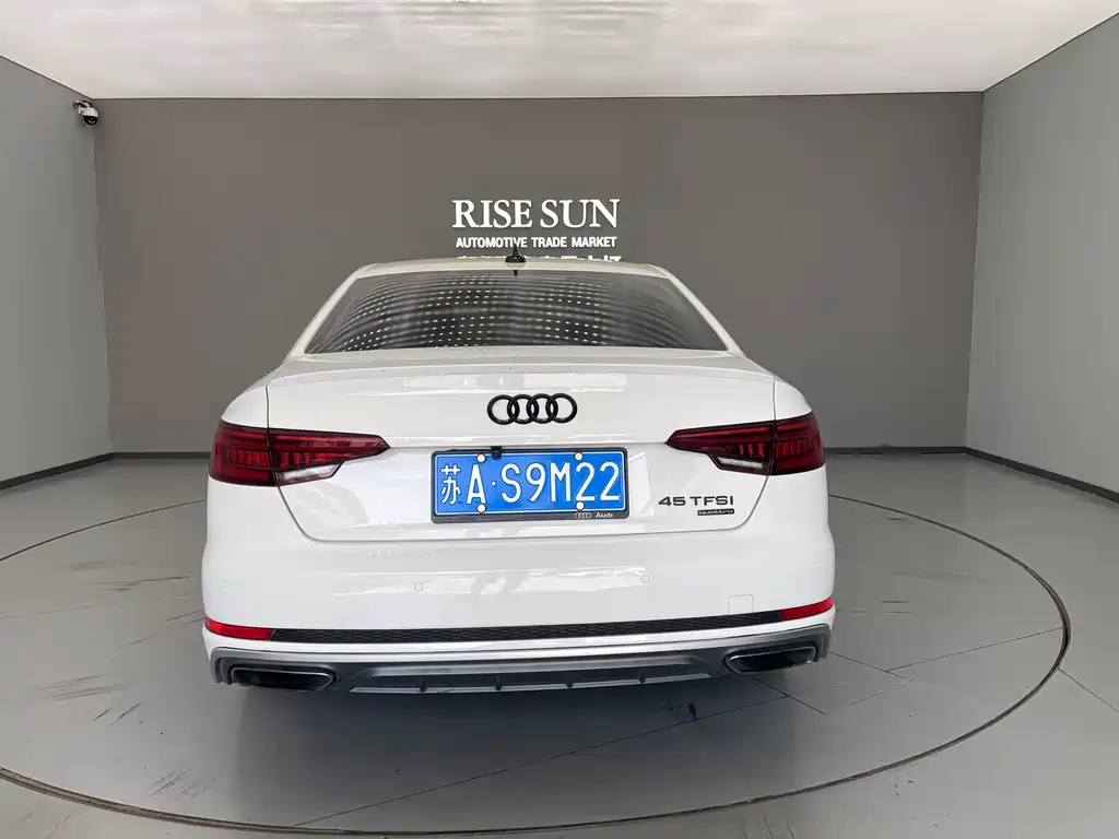 Audi A4L 2019 45 TFSI quattro Sport V
