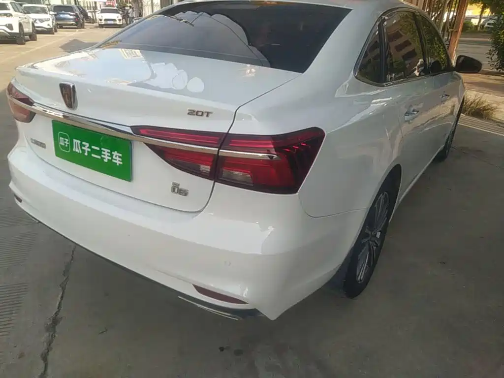 Roewe i6 Classic — миниатюра 8