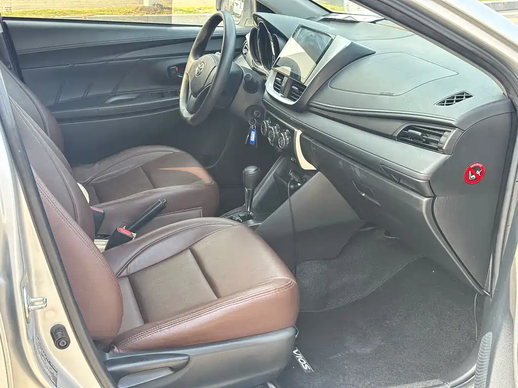 TOYOTA VIOS