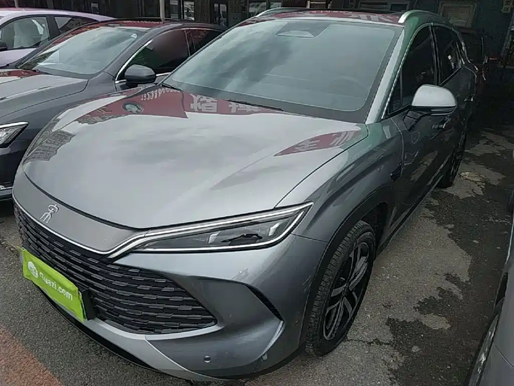 Byd L DM-i 2025