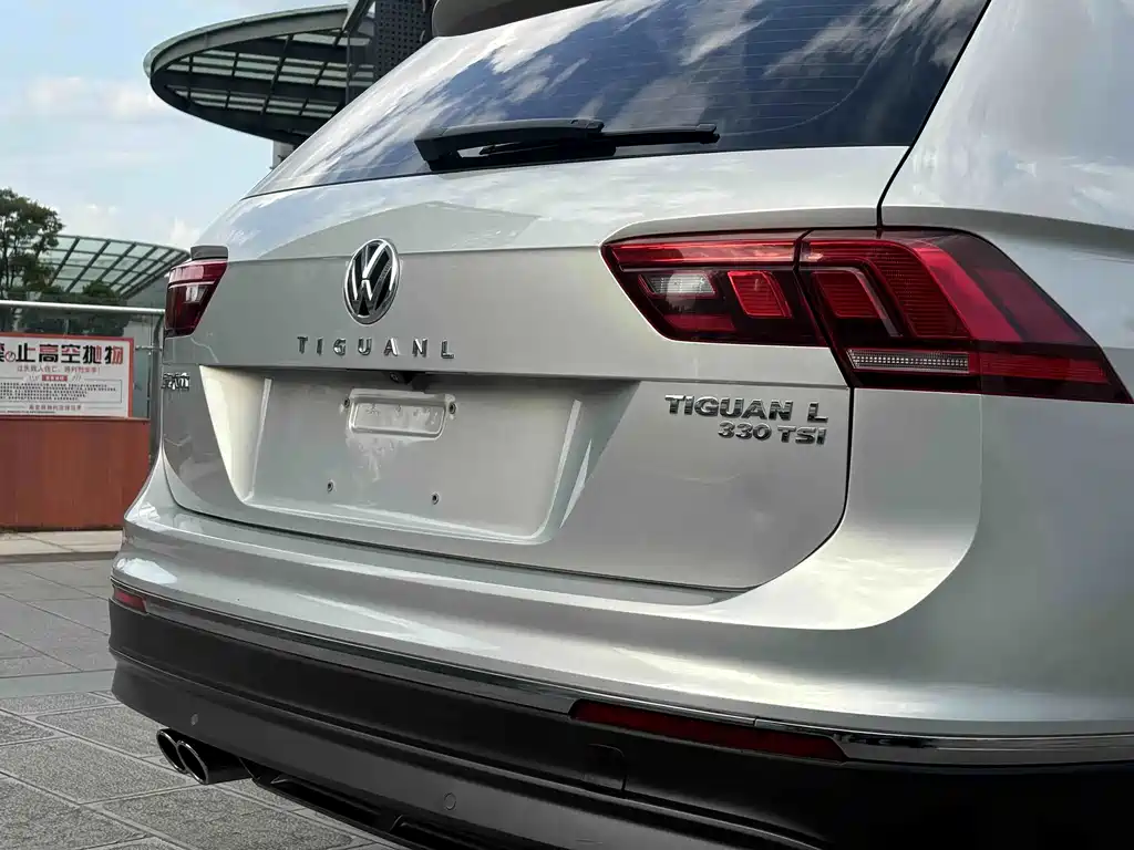 Volkswagen Tiguan L — миниатюра 18