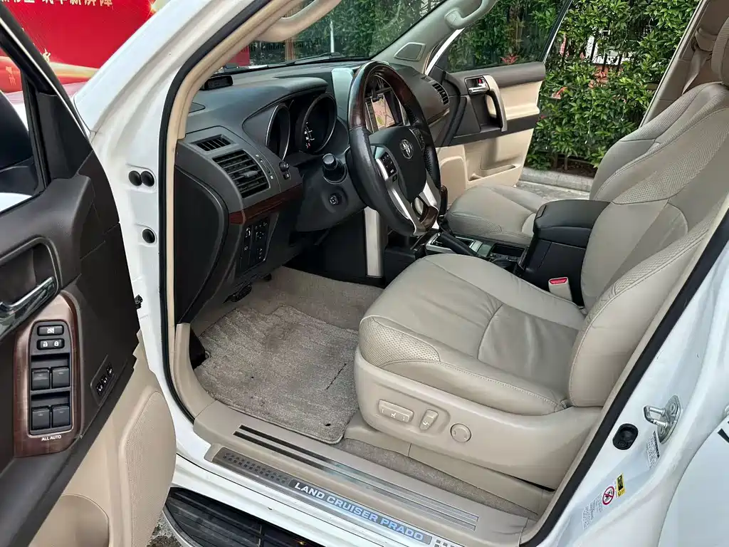 Toyota Prado — миниатюра 9