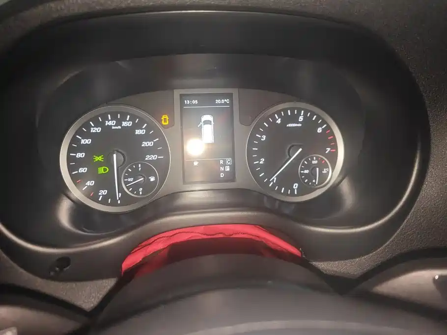 Mercedes-Benz Vito — миниатюра 14