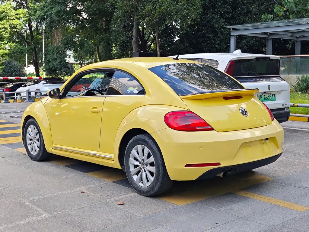 Volkswagen Beetle — миниатюра 9