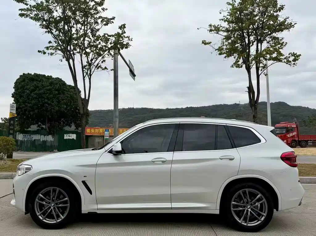 BMW X3 — миниатюра 5