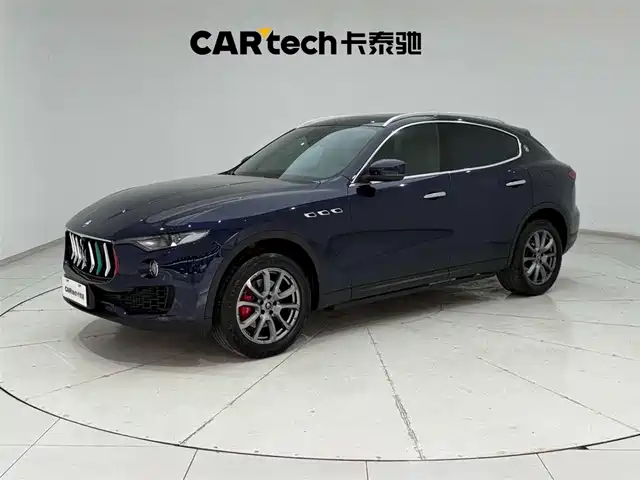 MASERATI LEVANTE 2021