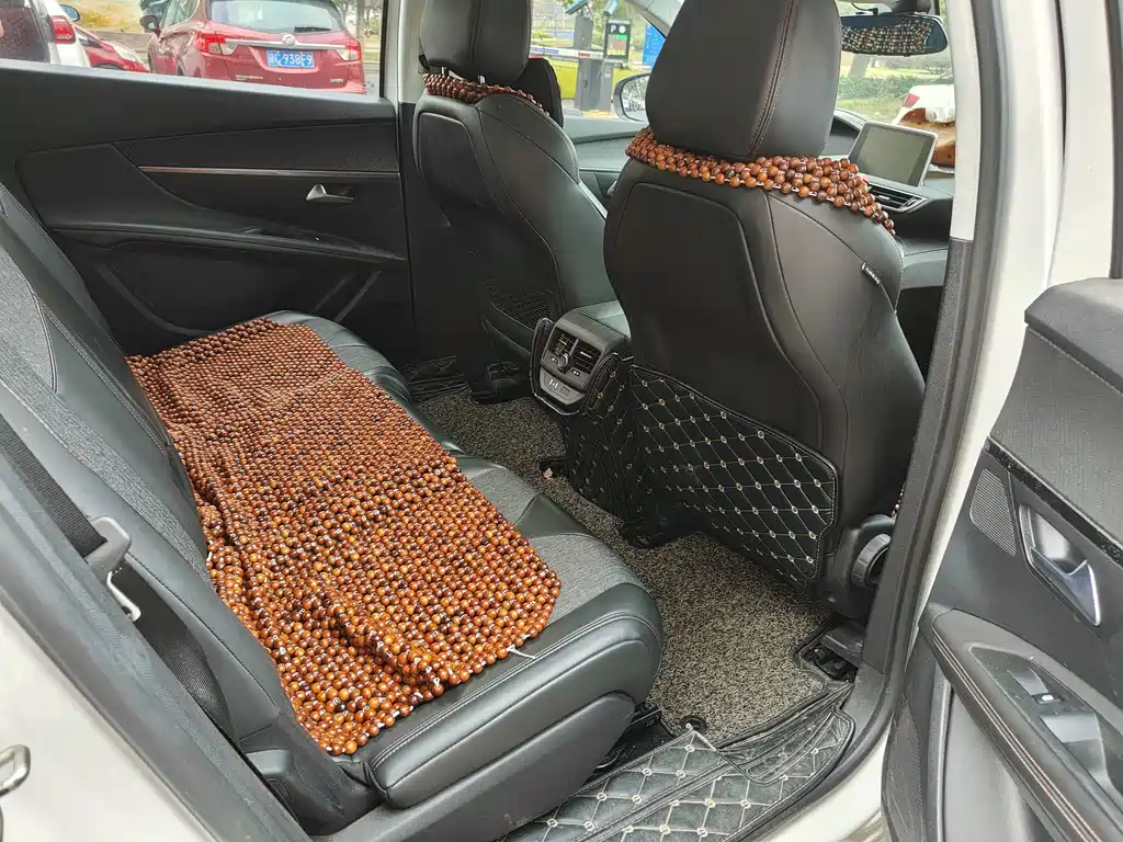 Peugeot 5008 — миниатюра 15