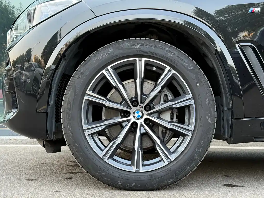 BMW X5 (Import) — миниатюра 20