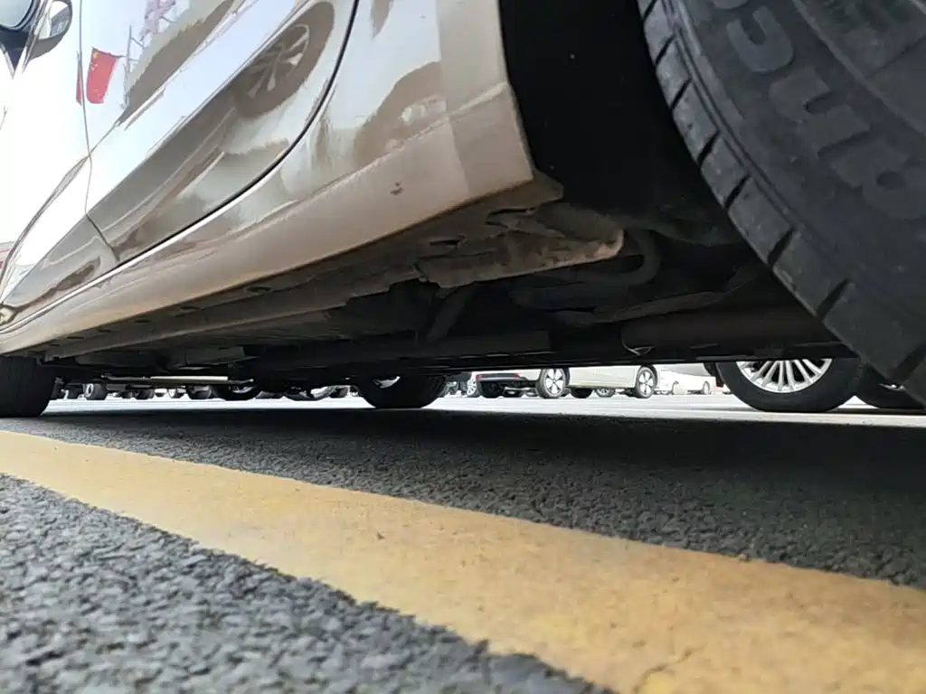 Buick Verano — миниатюра 22