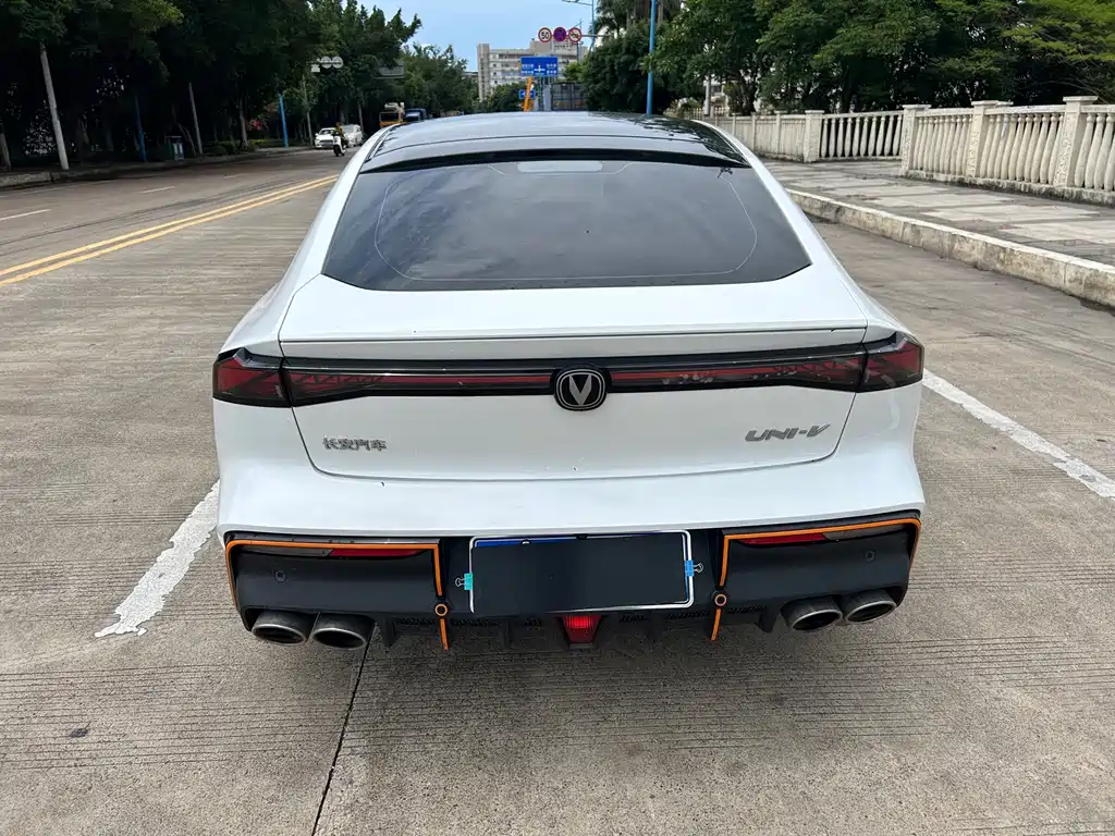 Changan UNI-V — миниатюра 18