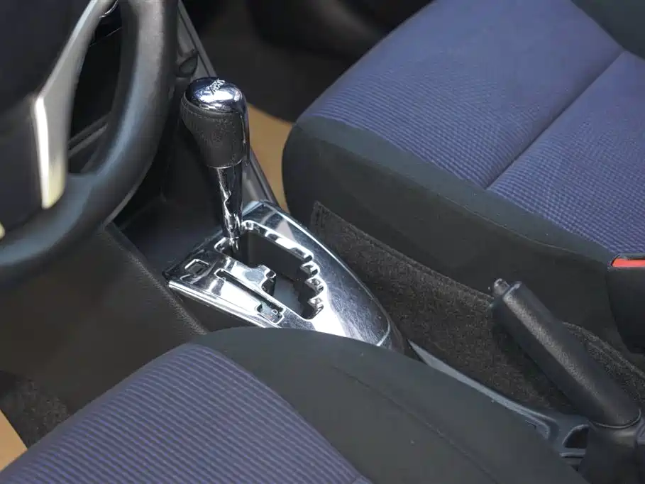 TOYOTA YARIS L ZHIXUAN