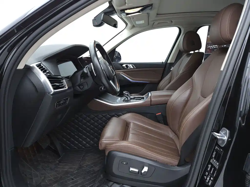 BMW X5 (Import) — миниатюра 8