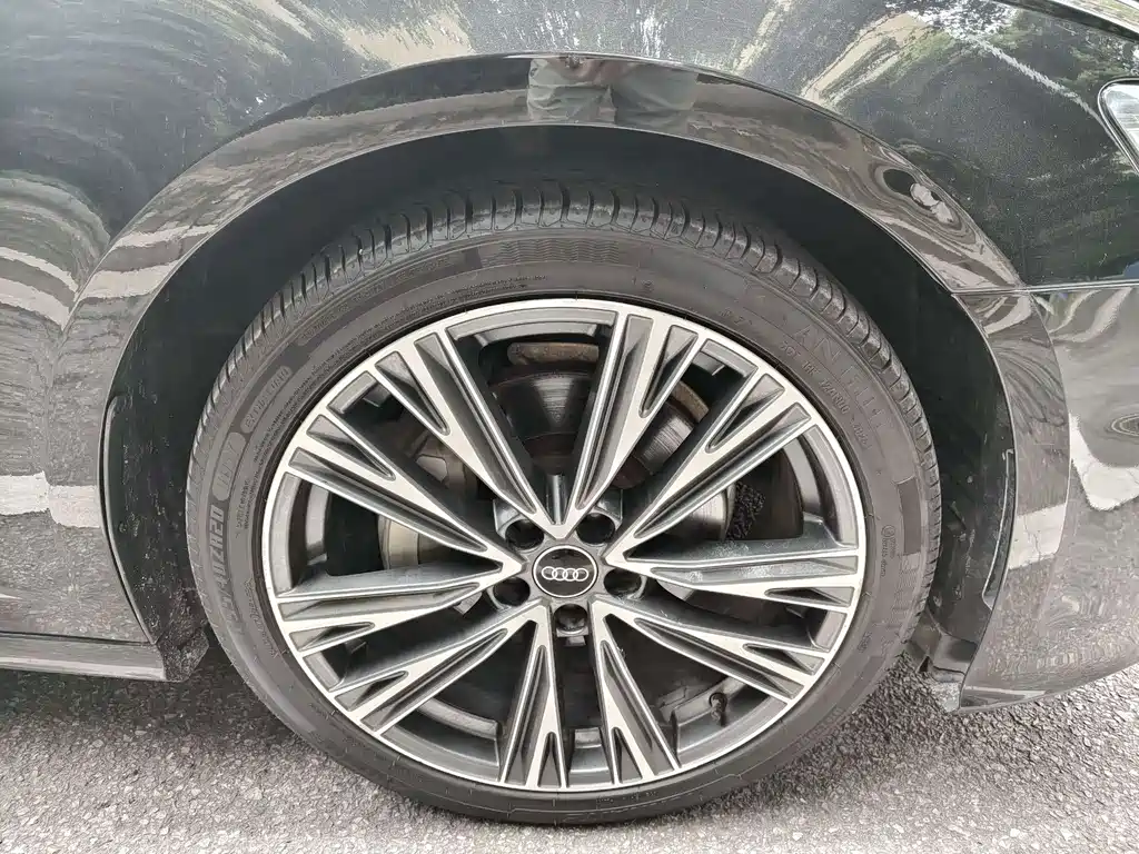 Audi A6L — миниатюра 30