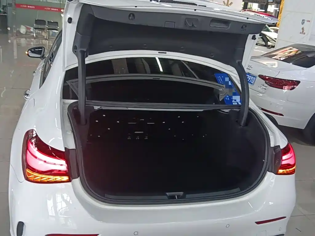 Mercedes-Benz A-Class — миниатюра 19