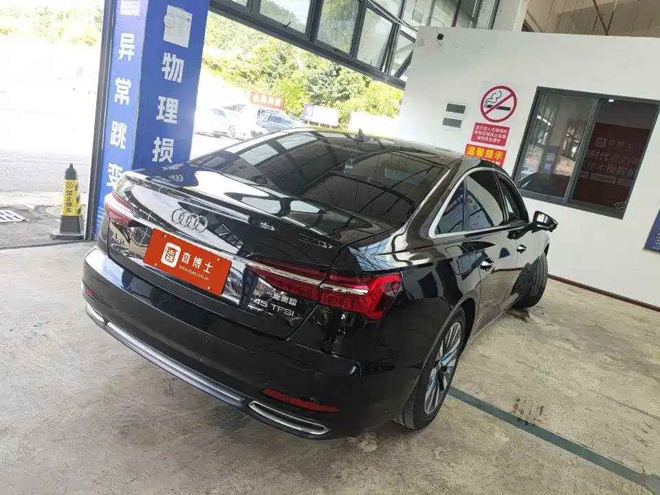 Audi A6L — миниатюра 2