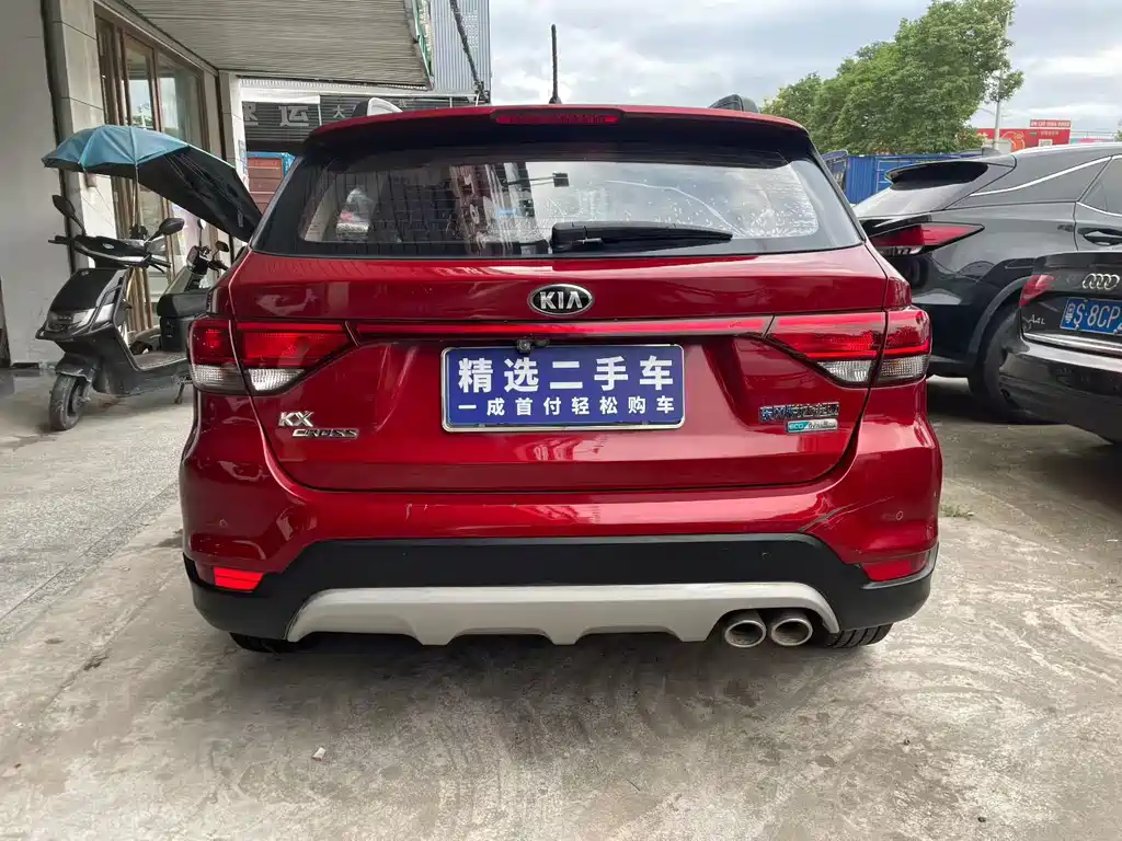 Kia KX Cross — миниатюра 5