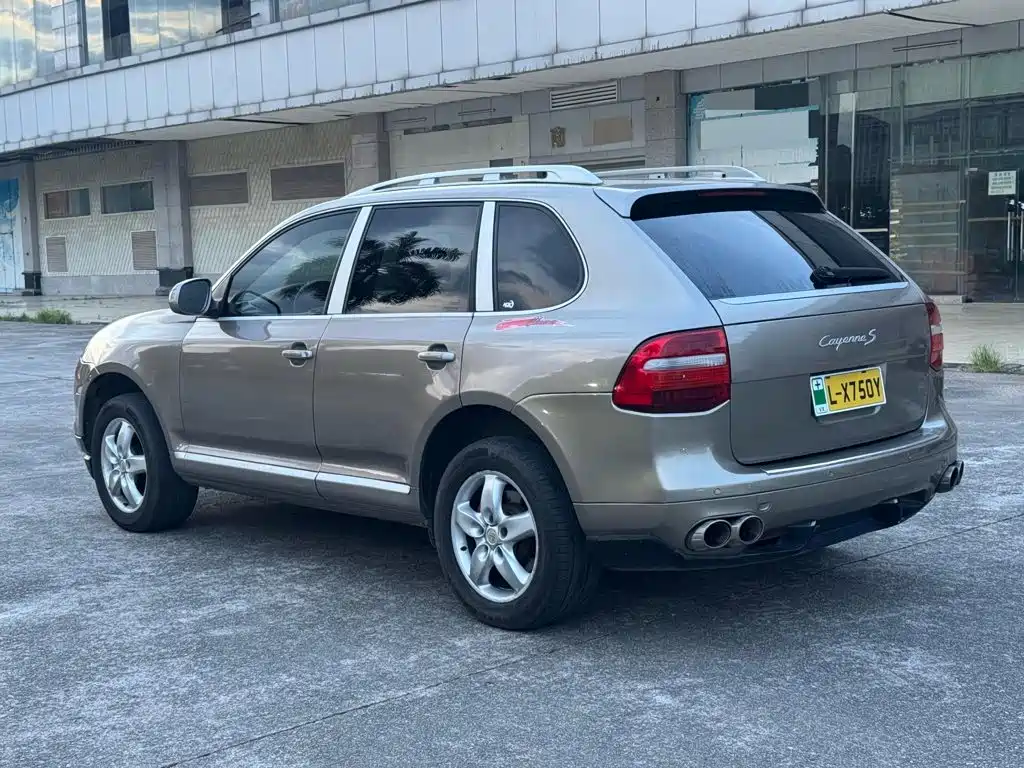 Porsche Cayenne 2006 Cayenne 3.2L AT