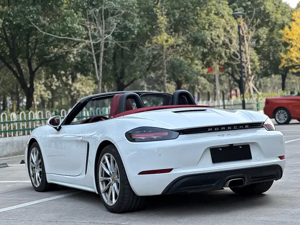 Porsche 718 2018 Boxster 2.0T