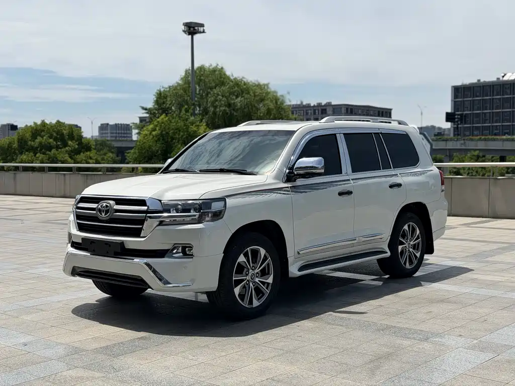 Toyota Land Cruiser 2018