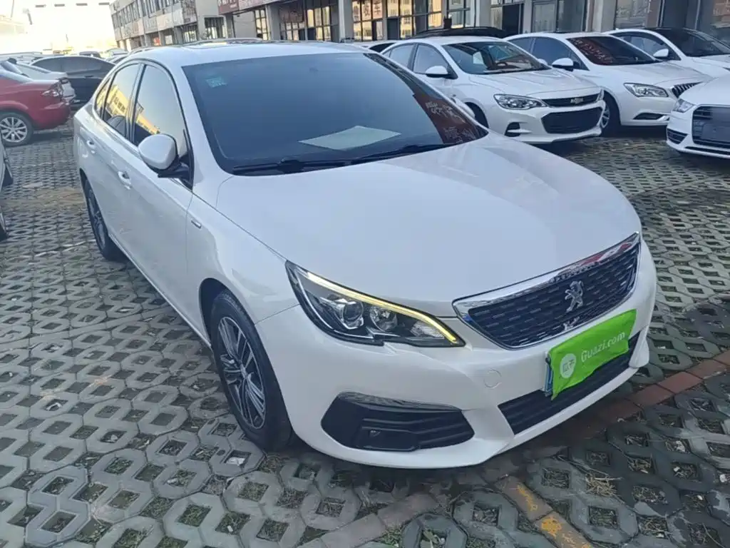 Peugeot 308 — миниатюра 4