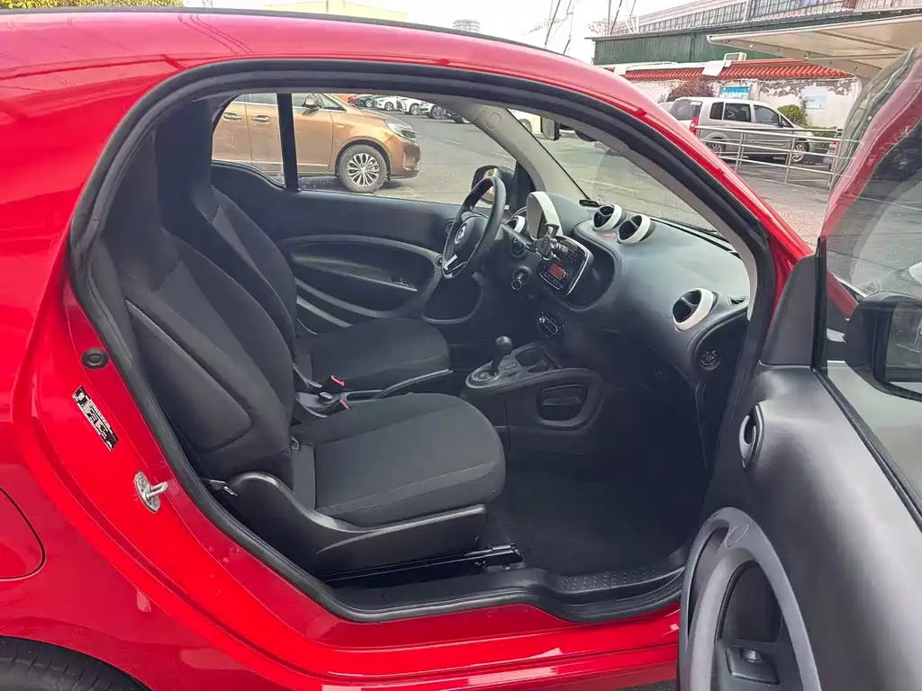 smart Smart Fortwo — миниатюра 19