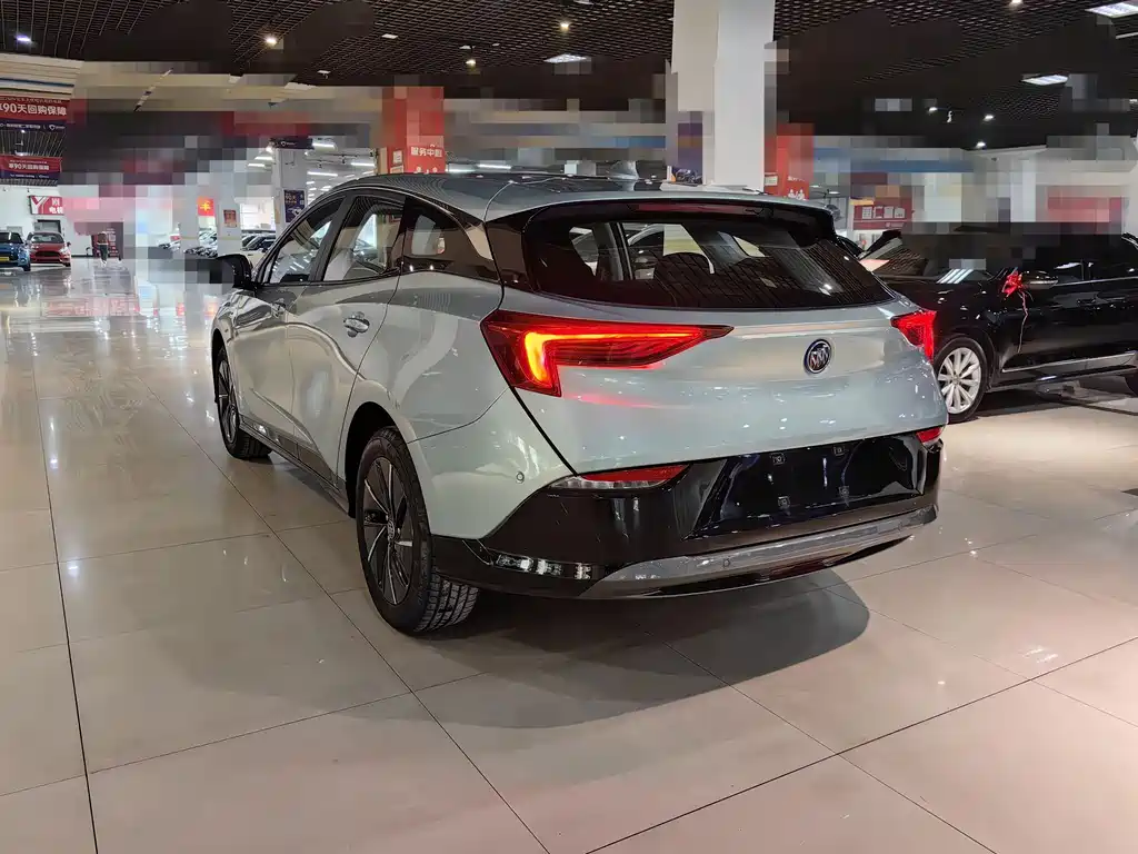 BUICK SLIGHTLY BLUE 6