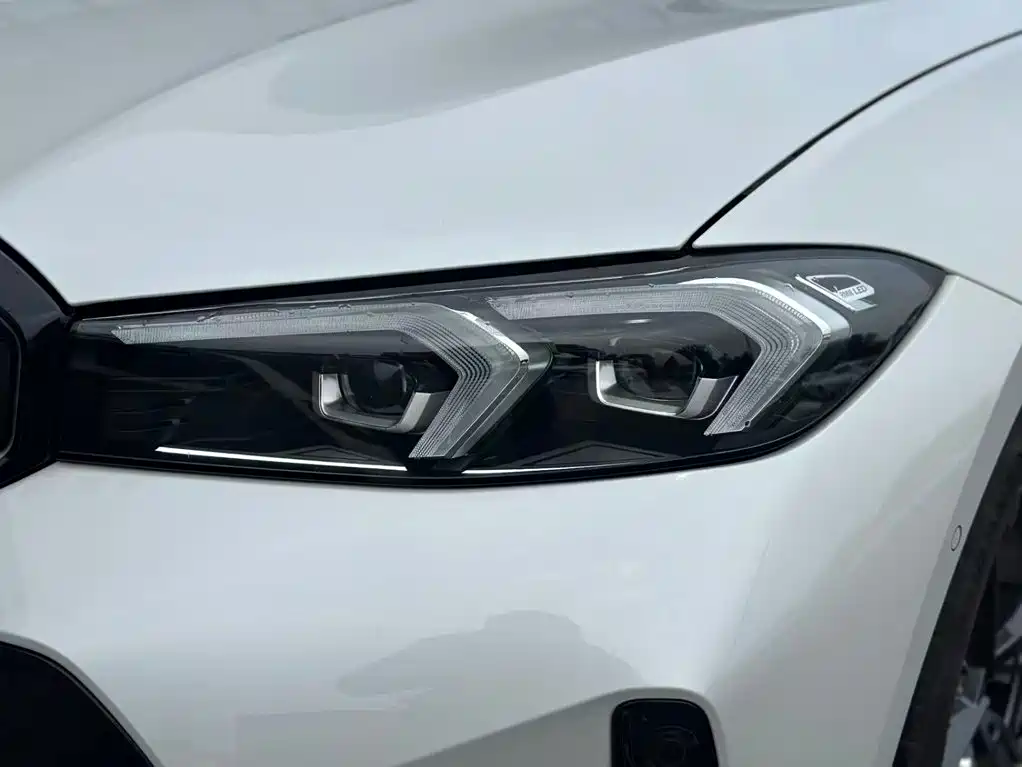 BMW 3 Series — миниатюра 10