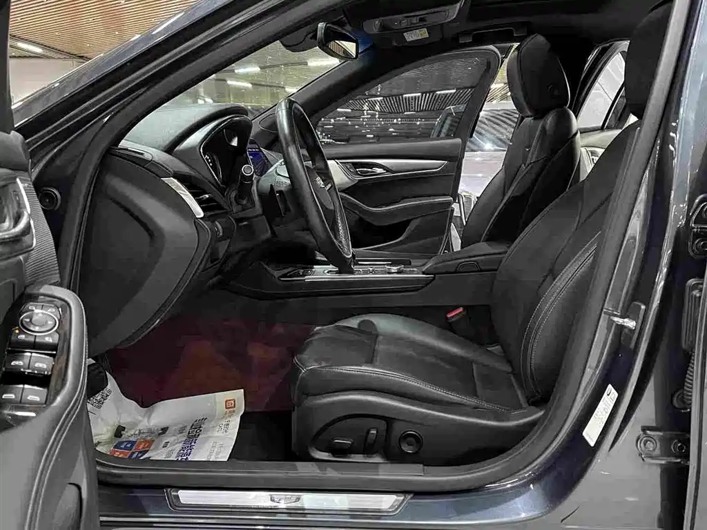 Cadillac CT5 — миниатюра 9
