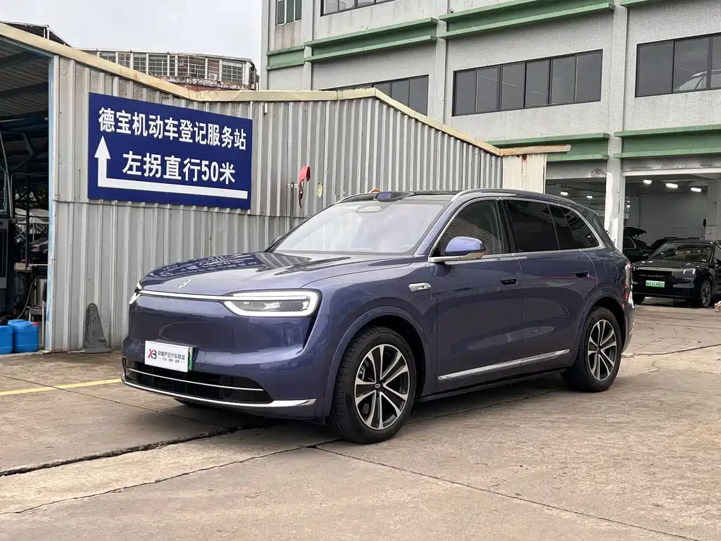 AITO AITO M7 2025