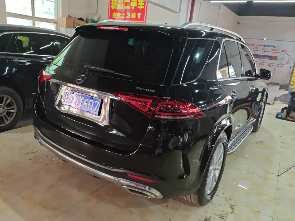 Mercedes-Benz GLE (Import) — миниатюра 4