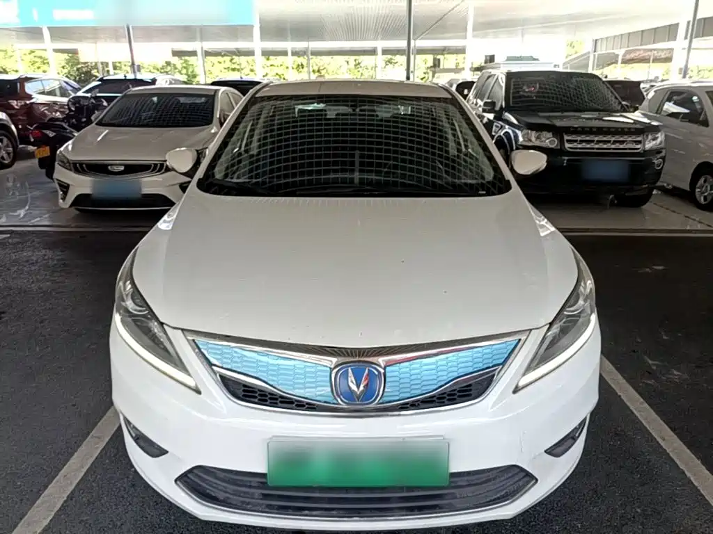 Changan Eado New Energy — миниатюра 3
