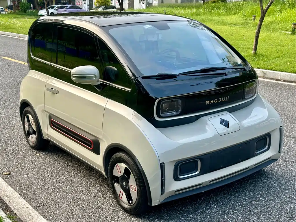 Baojun KiWi EV — миниатюра 3