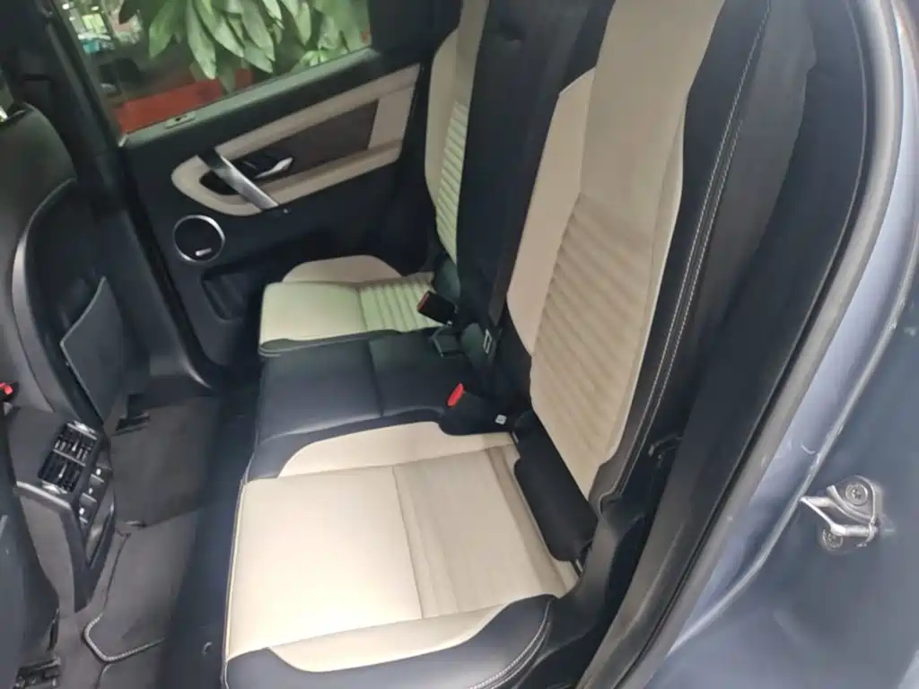 Land Rover Discovery Sport — миниатюра 17