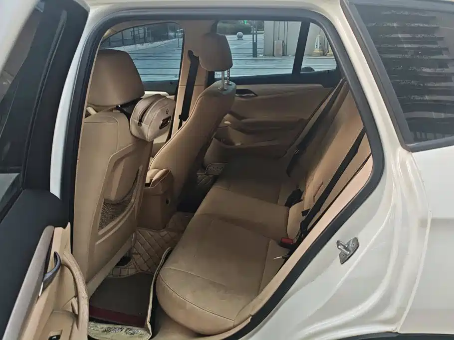 BMW X1 (Import) — миниатюра 11