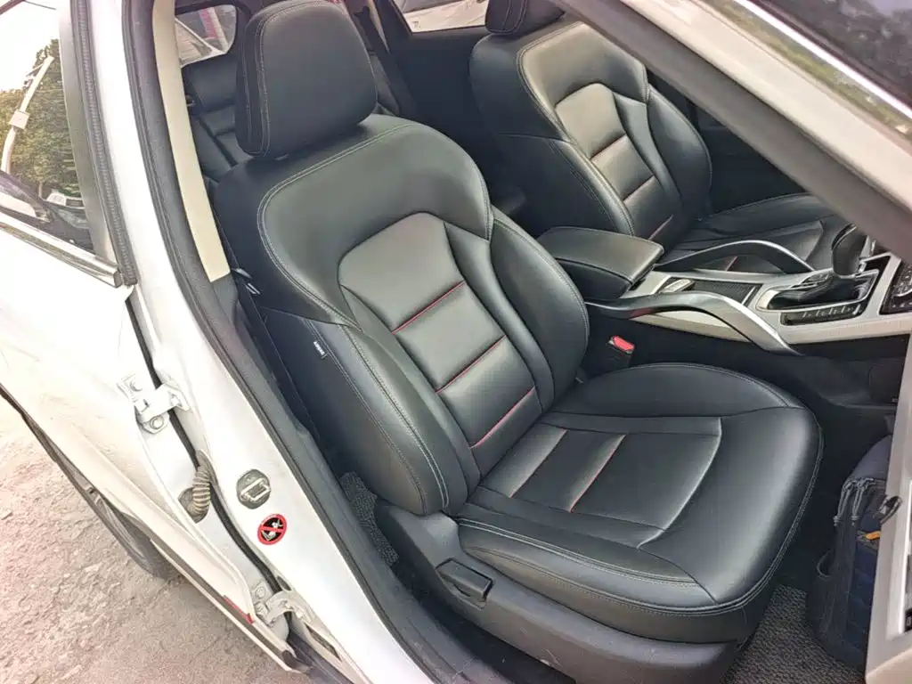 Geely Boyue — миниатюра 25