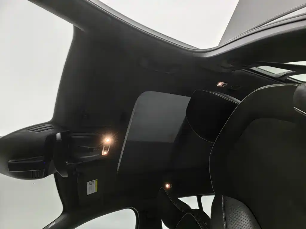 Volvo XC40 — миниатюра 14