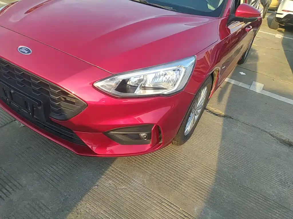 Ford Focus — миниатюра 24