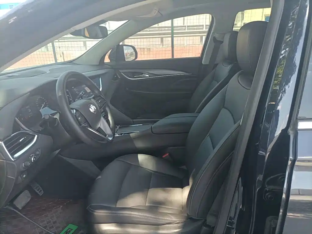Buick Enclave — миниатюра 15