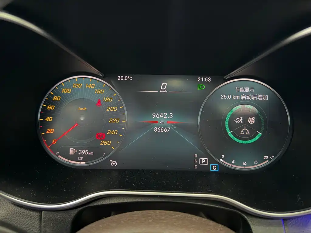 Mercedes-Benz GLC — миниатюра 12