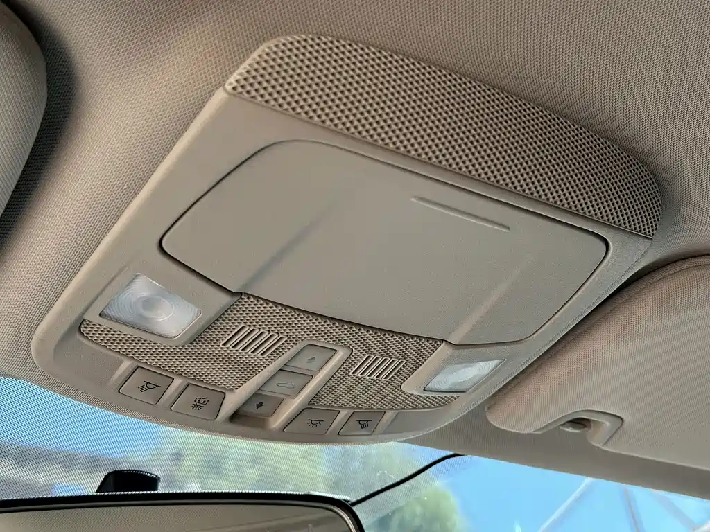 Ford Mondeo — миниатюра 15